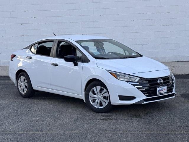 new 2025 Nissan Versa car