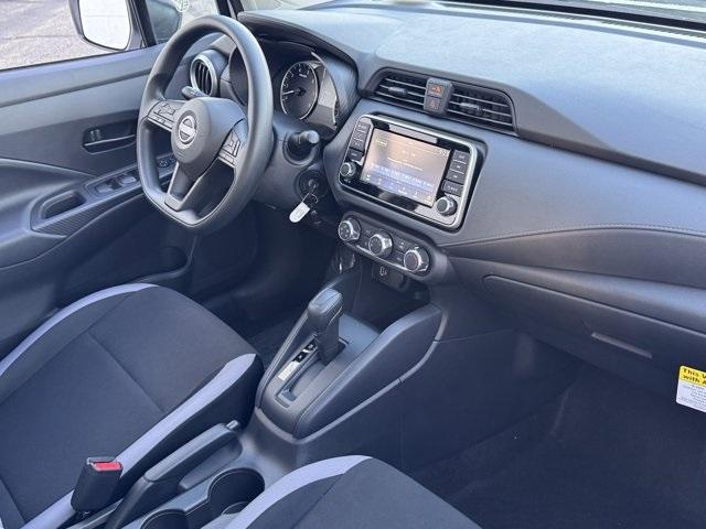 new 2025 Nissan Versa car