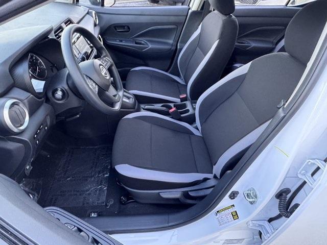 new 2025 Nissan Versa car