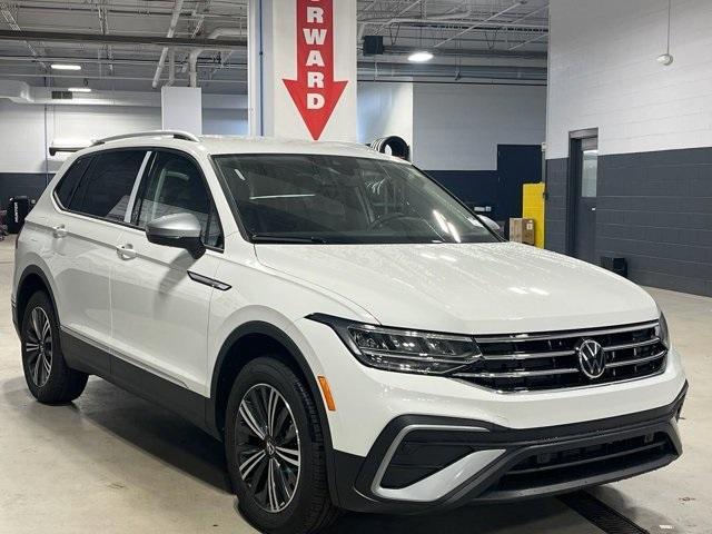 new 2024 Volkswagen Tiguan car, priced at $31,632