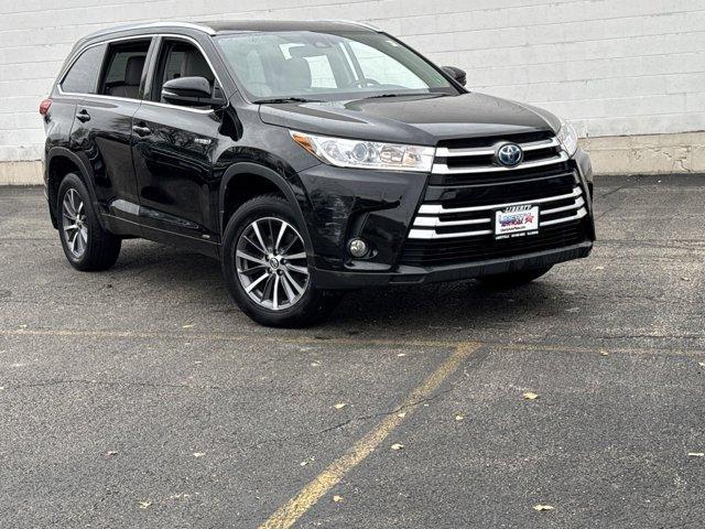 used 2017 Toyota Highlander Hybrid car, priced at $23,491