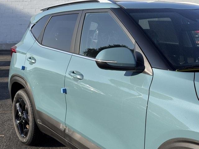 new 2026 Kia Seltos car, priced at $30,975