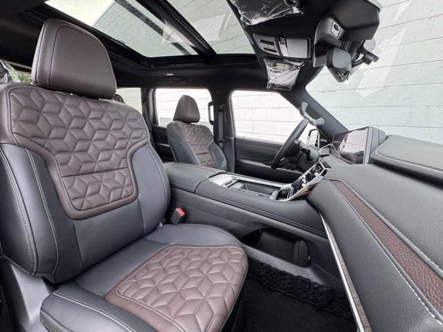new 2025 Nissan Armada car, priced at $73,607