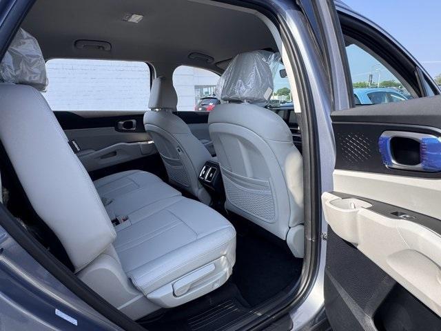 new 2025 Kia Sorento car