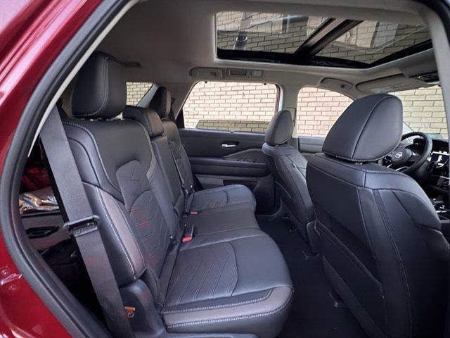 new 2025 Nissan Pathfinder car, priced at $45,480