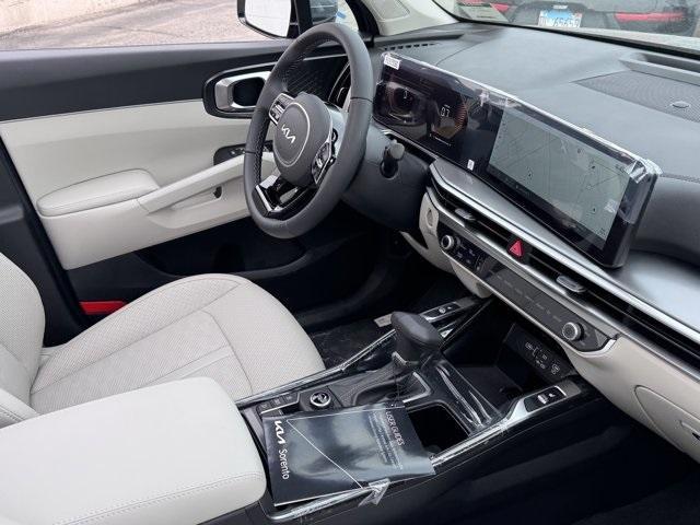 new 2025 Kia Sorento car, priced at $35,180
