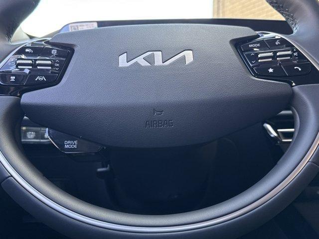new 2025 Kia Niro car, priced at $33,450