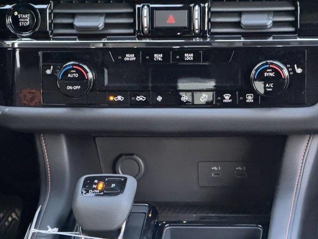 new 2025 Nissan Pathfinder car, priced at $37,320