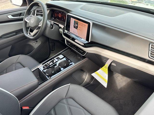 new 2025 Volkswagen Atlas car, priced at $46,577