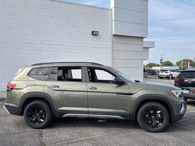 new 2025 Volkswagen Atlas car, priced at $46,577