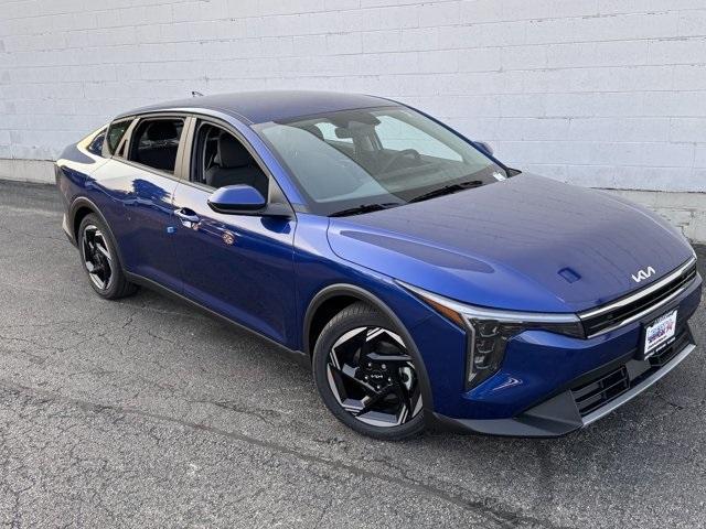 new 2025 Kia K4 car, priced at $21,675
