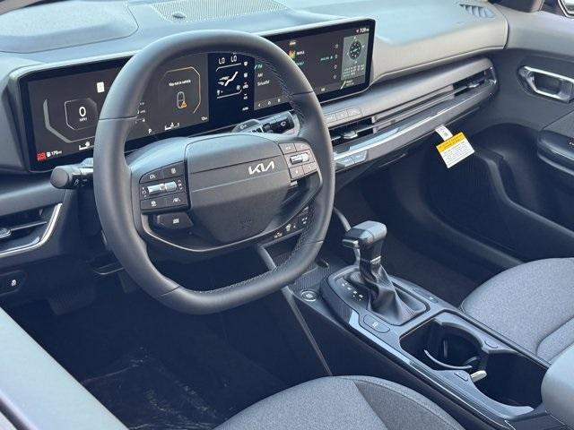 new 2025 Kia K4 car, priced at $21,675
