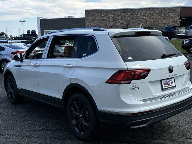 new 2024 Volkswagen Tiguan car, priced at $33,804