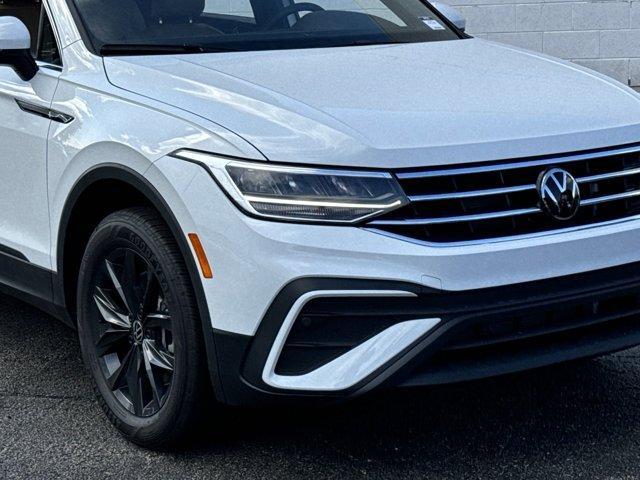 new 2024 Volkswagen Tiguan car, priced at $33,804