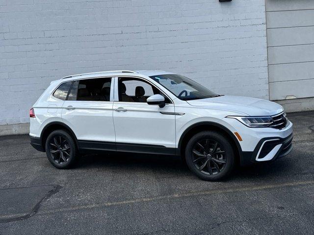 new 2024 Volkswagen Tiguan car, priced at $33,804