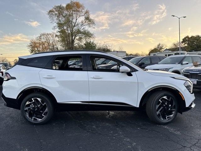 new 2025 Kia Sportage car, priced at $38,960