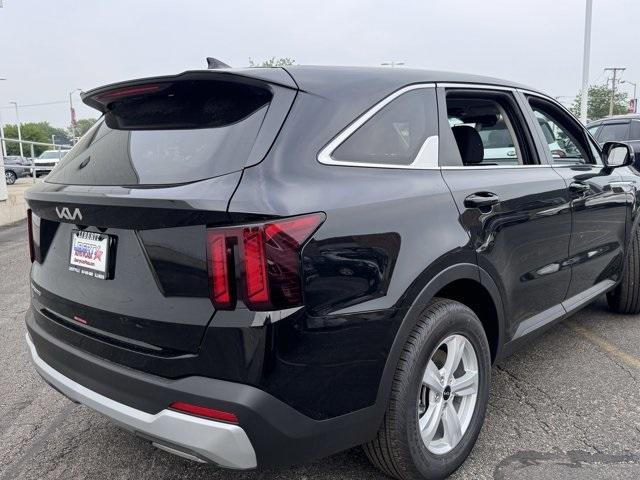 new 2025 Kia Sorento car, priced at $28,160