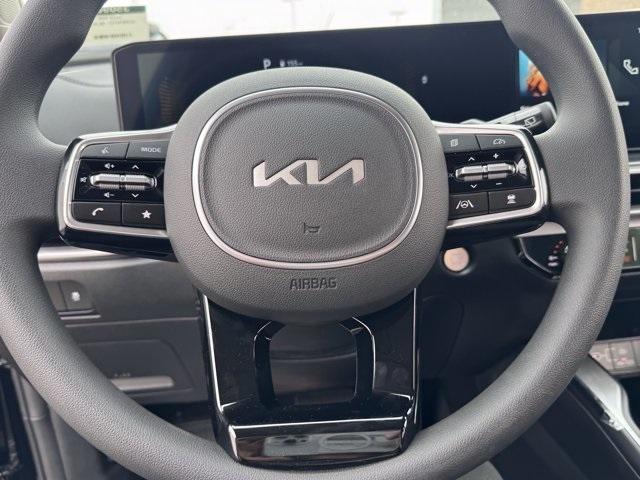 new 2025 Kia Sorento car, priced at $28,160
