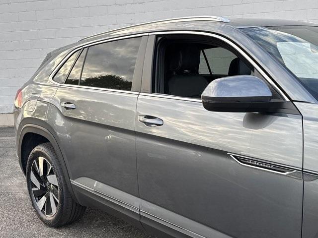 new 2025 Volkswagen Atlas Cross Sport car, priced at $47,346
