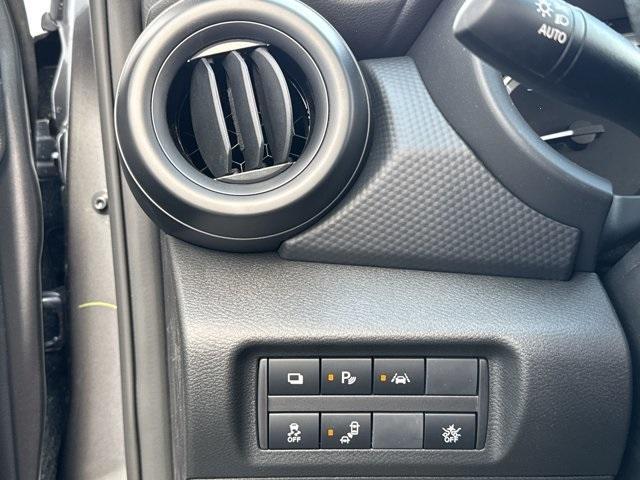 new 2025 Nissan Kicks Play car, priced at $21,734