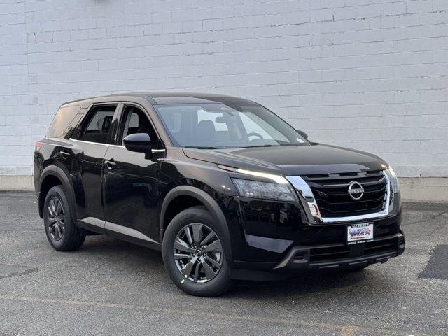 new 2025 Nissan Pathfinder car, priced at $35,983