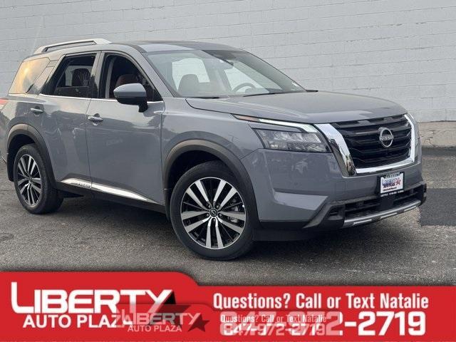 new 2025 Nissan Pathfinder car, priced at $49,278
