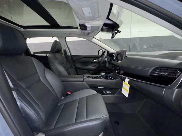new 2025 Nissan Rogue car, priced at $35,275