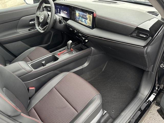 new 2025 Nissan Kicks car, priced at $27,416