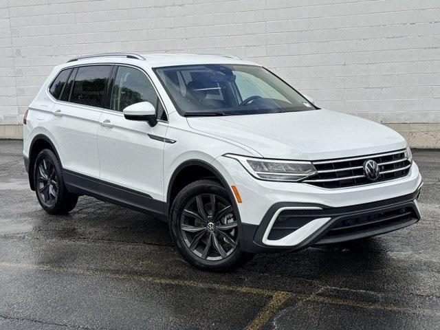 new 2024 Volkswagen Tiguan car, priced at $33,892