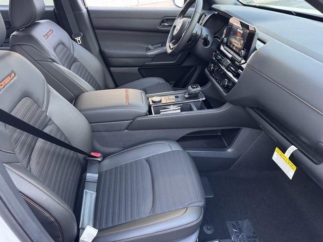 new 2025 Nissan Pathfinder car, priced at $42,088
