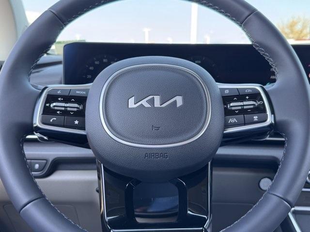 new 2026 Kia Carnival Hybrid car, priced at $49,820