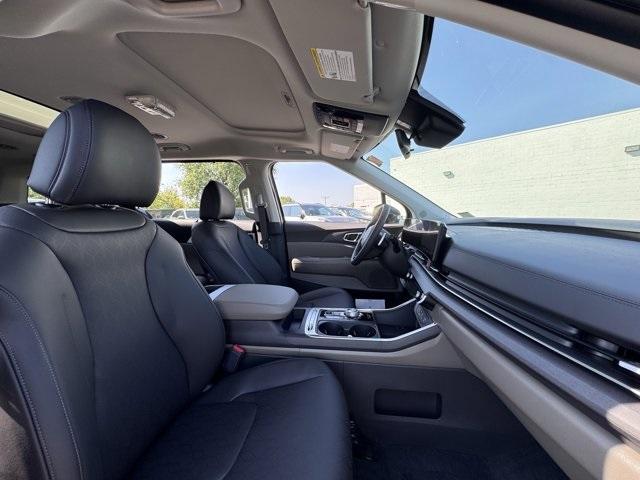 new 2026 Kia Carnival Hybrid car, priced at $49,820