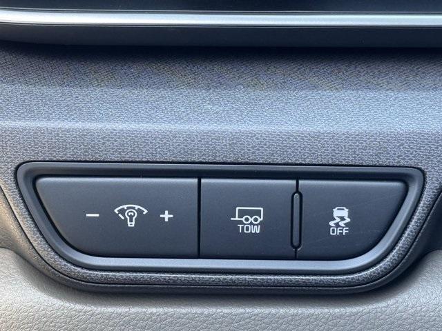 new 2026 Kia Carnival Hybrid car, priced at $49,820