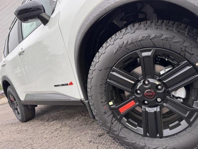 new 2025 Nissan Rogue car, priced at $32,943
