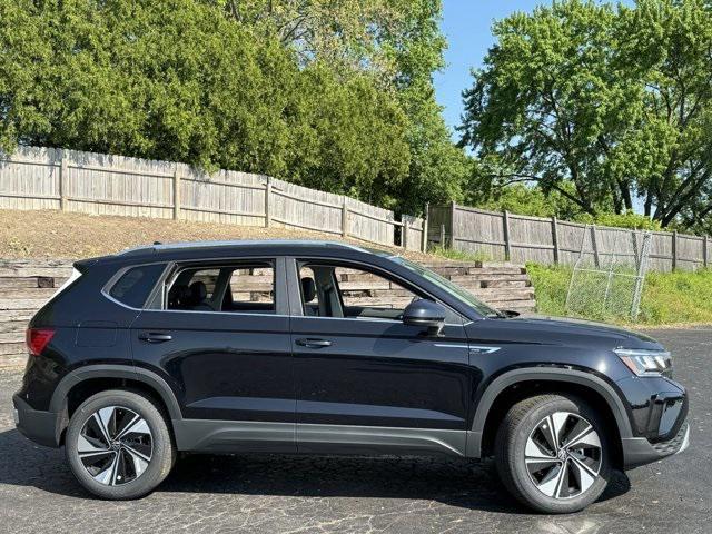 new 2024 Volkswagen Taos car, priced at $31,572