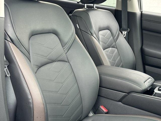 new 2025 Nissan Pathfinder car, priced at $50,086