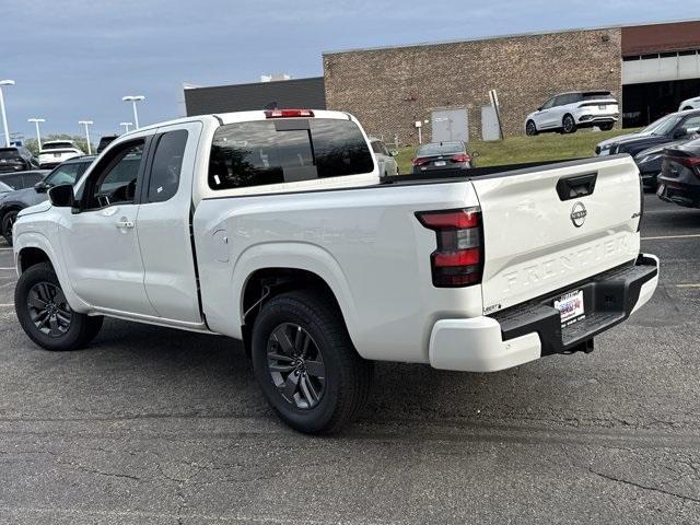new 2025 Nissan Frontier car, priced at $32,279