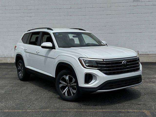 new 2024 Volkswagen Atlas car, priced at $40,042