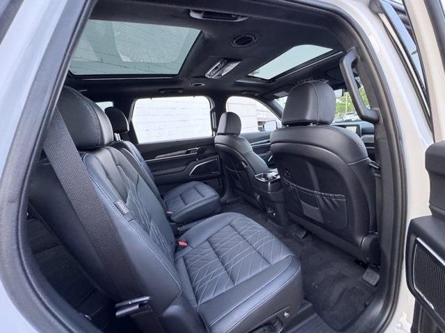 new 2025 Kia Telluride car, priced at $51,010