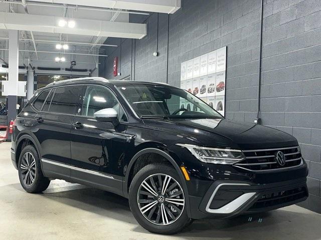 new 2024 Volkswagen Tiguan car, priced at $36,580