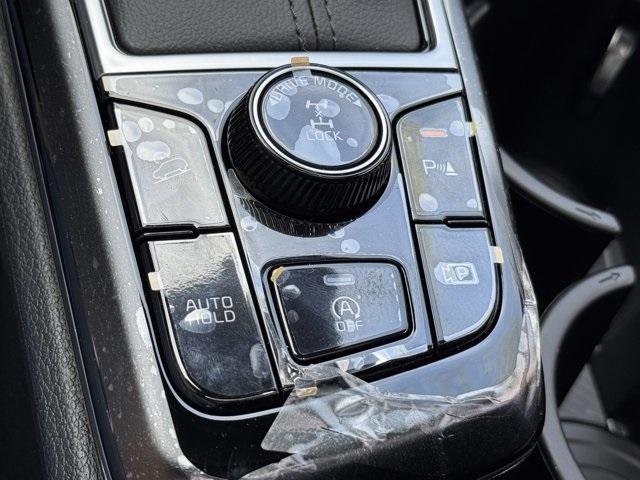new 2025 Kia Sportage car, priced at $36,035