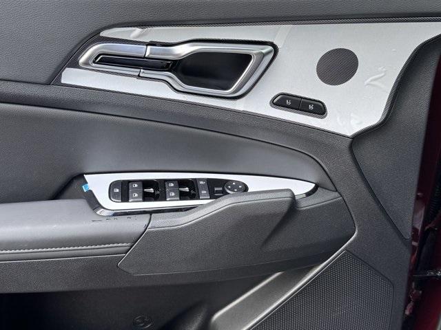 new 2025 Kia Sportage car, priced at $36,035