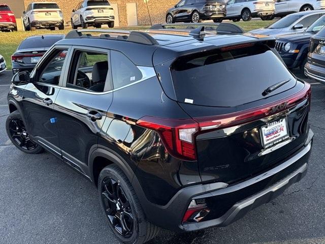 new 2025 Kia Seltos car, priced at $28,210