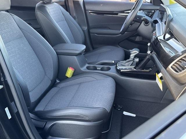 new 2025 Kia Seltos car, priced at $28,210