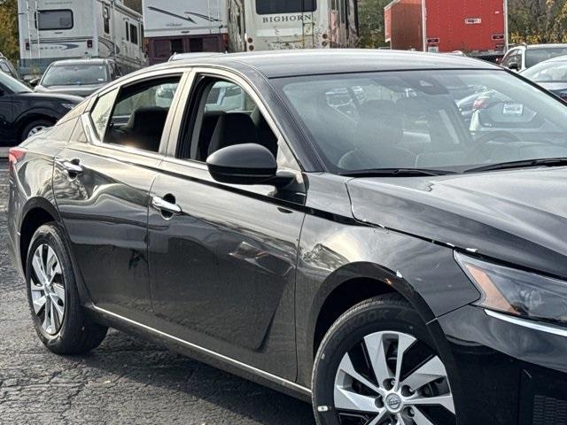 new 2025 Nissan Altima car, priced at $23,621