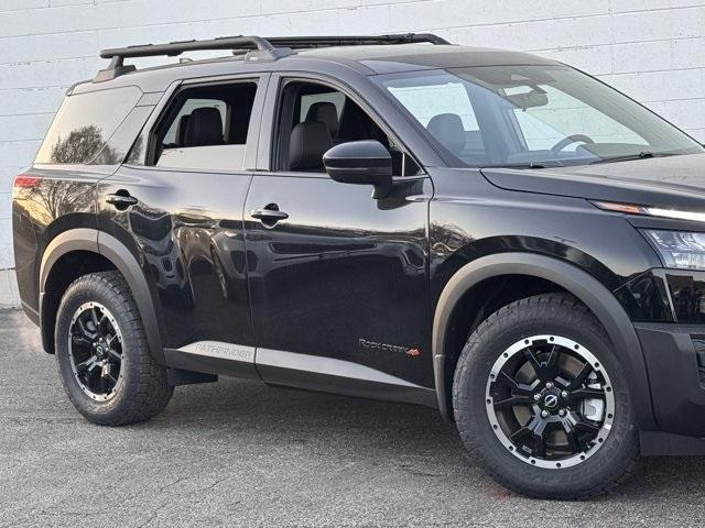 new 2025 Nissan Pathfinder car, priced at $35,075