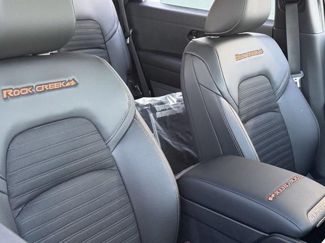 new 2025 Nissan Pathfinder car, priced at $35,075