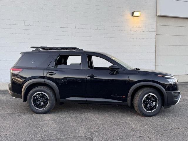 new 2025 Nissan Pathfinder car, priced at $35,075