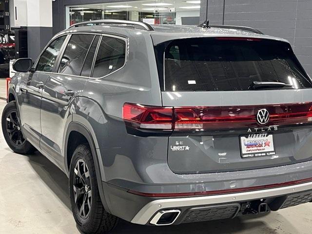 new 2025 Volkswagen Atlas car, priced at $42,339