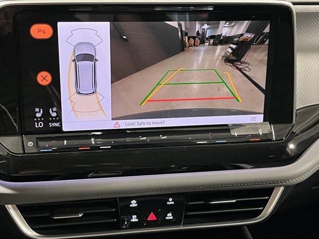 new 2025 Volkswagen Atlas car, priced at $42,339